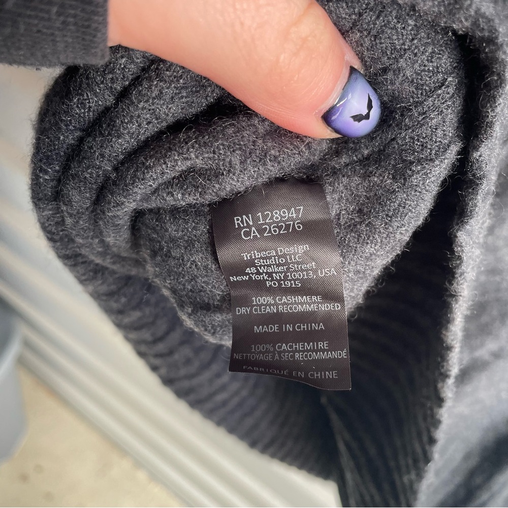 Nili Lotan boatneck cashmere sweater - Picture 6 of 6